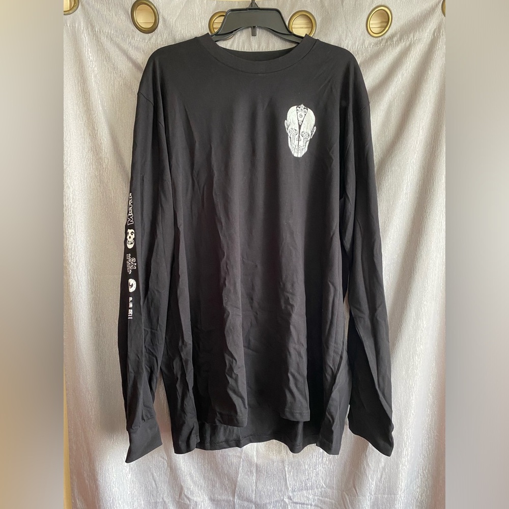 Misfits long sleeve shirt double sided 20 Eyes Junji Ito artwork Dead Stock 2XL - Picture 2 of 6